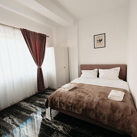 Luxury Cozy Apartments Suceava Exterior foto
