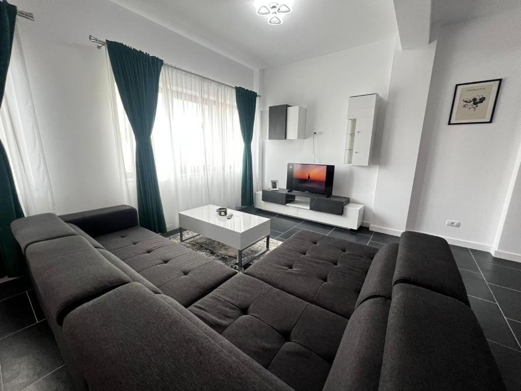 Luxury Cozy Apartments Suceava Exterior foto